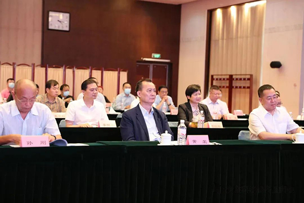 顶立科技董事长戴煜当选全联科技装备业商会常务会长 (2).jpg 顶立科技董事长戴煜当选全联科技装备业商会常务会长 (2).jpg